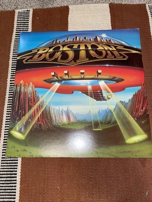 Boston-Don’t Look Back LP VG - Image 1 of 4
