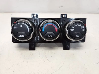 2004-08 Honda Element LX Temperature Control - Manual W/ AC - Image 1 of 4