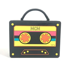 MCM Logo Lautsprecher Innenobjekte Dekor Gummi schwarz/bunt - Bild 1 von 12