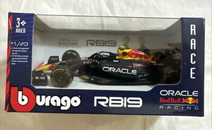Bburago 2023 Oracle Red Bull Racing RB19 w/drive #1 Max Verstappen 1:43 - Picture 1 of 2