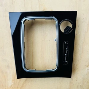 Genuine Mercedes OEM W204 gear shift console trim surround A2042670000 - Picture 1 of 16