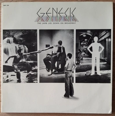 GENESIS - The lamb lies down on Broadway ( 2 LP ) - 1974 - Photo 1/4