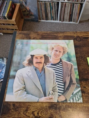 Simon & Garfunkel Greatest Hits - CBS - S69003 - A5 B8 - Stereo - UK - VG+ - VG+ - Image 1 of 4