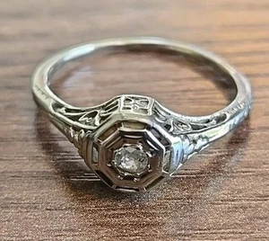 Antiguo anillo de compromiso redondo de 0,25 quilates Belais de oro blanco de 18 quilates extraído 7,25 - Imagen 1 de 12