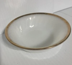 FIRE KING Ofengeschirr weiß Milchglas Goldrand Schüssel Made in USA 4,75 Zoll - Bild 1 von 7