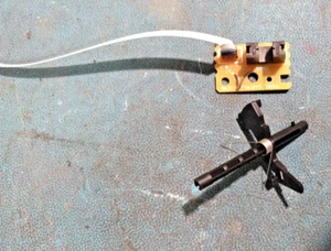 Canon Pixma MG2922 MG2920 / TS3122 Paper Sensor Board QM7-2854 - Picture 1 of 2