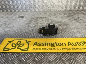 2007-12 Audi A4 B8 Pre Facelift Ignition Key Barrell Switch & Key 8K0909131 - Picture 1 of 9