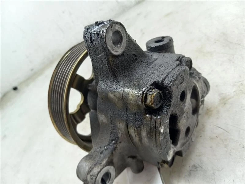 2002-2004 Acura RSX Power Steering Pump Assembly OEM - Image 1 of 4