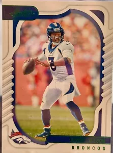 2022 Absolute Green #11 Russell Wilson - Picture 1 of 2