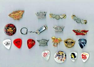 AEROSMITH BACKSTAGE PASS PLUS PIN AND RARE PICK COLLECTION SIMPSONS MAMA KIN - Picture 1 of 2