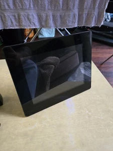 Logik 8" Digital Photo Frame - Picture 1 of 6