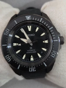 Seiko Prospex Samurai Diver schwarzes Zifferblatt Silikonarmband Uhr SRPL15 - Bild 1 von 8