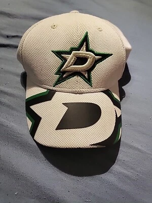 Reebok White Dallas Stars Hat Fitmax 70 Face Off L/XL NHL - Image 1 of 4