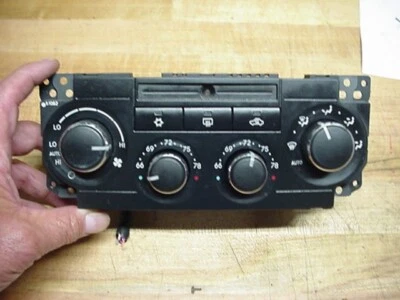 2006 Jeep Grand Cherokee WK Climate control AC Heater temp switch P55111010 AI - Изображение 1 из 2