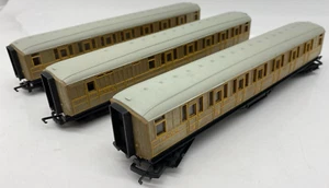 Hornby Calibre OO LNER Teak Coach x 3 22357 + 22356 + 4237 Modelos | ENVÍO RÁPIDO - Imagen 1 de 21