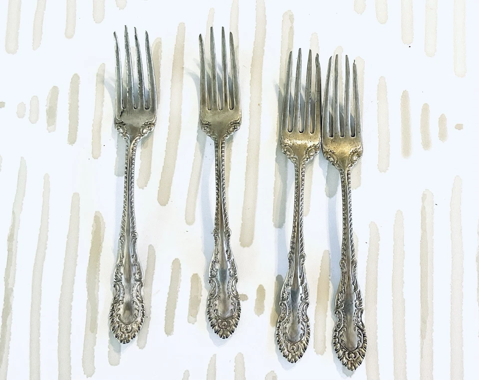 WM A Rogers Antiguo 1898 Carlton Patrón Juego de 4 Horquillas-leer Foto 1 de 4