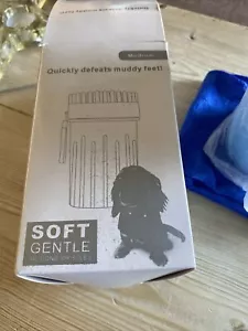 Portable Pet Cleaner - Medium - Soft Gentle Silicone Bristles - Picture 1 of 7