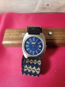 Orologio Vintage Bretagna Levi Strauss & Co Raro! Funzionante - Foto 1 di 3