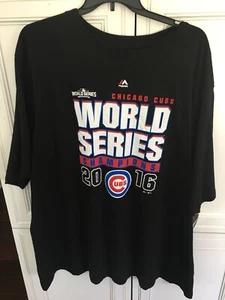 NUOVA MAGLIETTA CHICAGO CUBS Majestic 2016 WORLD SERIES CHAMPSBlack alta 3XL,4XL,4XL - Foto 1 di 19