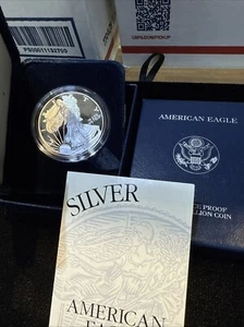 2001 Proof 1oz American Silver Eagle w/ OGP Box & COA - Picture 1 of 5