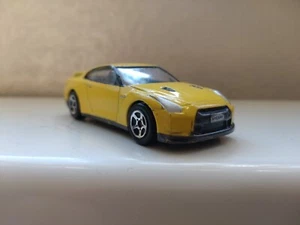 REALTOY NISSAN GT-R 1/60 #121 - Picture 1 of 6