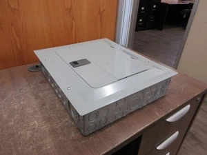 Eaton Main Lug Breaker Panel 125A Max 120/240VAC 1Ph 4W 12-Slot Used - Picture 1 of 7