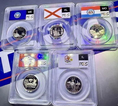 2003-S PCGS69DCAM STATE QUARTER FLAG HOLDER - Image 1 of 2