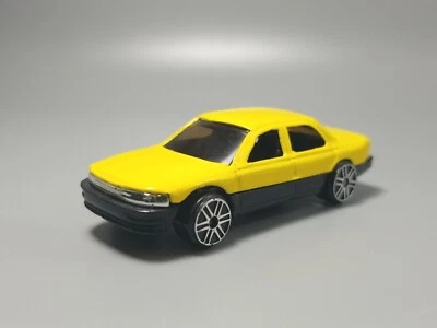 1990's Lexus LS400 Yellow Toyota Celsior Yatming LS 400 1/64 Scale Diecast Rare - Image 1 of 4