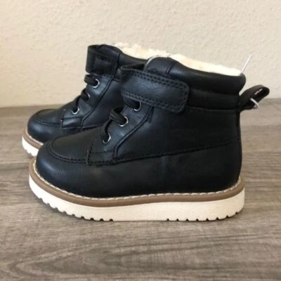Botas Old Navy Infantil Talla 5 Foto 1 de 4
