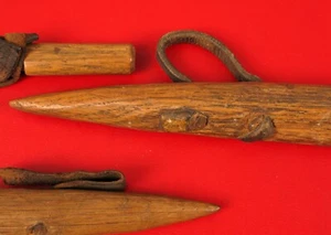 ANTIQUE PRIMITIVE HAND MADE WOOD MAIZE CORN SHUCKING FARM TOOL NATIVE AMERICAN ? - Picture 1 of 4