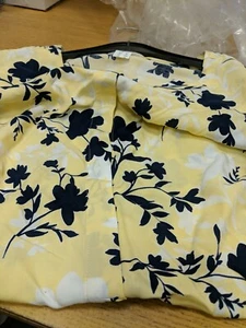 Mona Vanilaa/ Marine Floral Blouse. Ladies size 18R. New - Picture 1 of 4