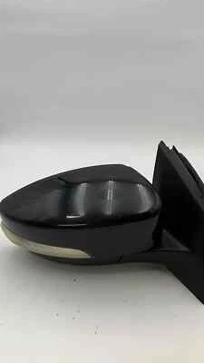 2015-2018 Ford Focus Right Passenger Side View Door Mirror OEM PAINT CODE UH - Image 1 of 4