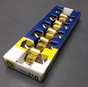 10er-Pack GE 210 B-6 Glühbirne 6,5 V 1,78 A Doppelkontakt Bajonett-Sockel 100 Stunden Nennleistung  - Bild 1 von 4
