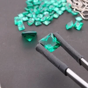 Excellent Square Cut Emerald Green Nano Crystal Gems Heat Resistant Loose Stones - Picture 1 of 10