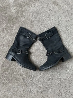 Botas para mujer Vera Wang Lavander Label Uma cristal adornado motociclista talla EE. UU. 9,5 Foto 1 de 4