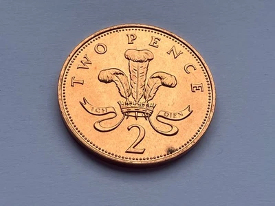 1982 TWO 2 PENCE COIN BRILLIANT UNCIRCULATED BU - Image 1 of 4