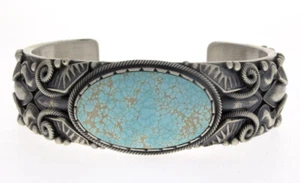 Pulsera turquesa natural #8 del artista navajo Derrick Gordon - Imagen 1 de 5