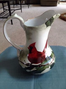 HAUTMAN BROTHERS CARDINAL IN HOLLY PITCHER  - Bild 1 von 6