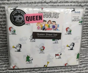 Peanuts Christmas Queen Sheet Set by Berkshire Snoopy Charlie Brown White NEW - Picture 1 of 13