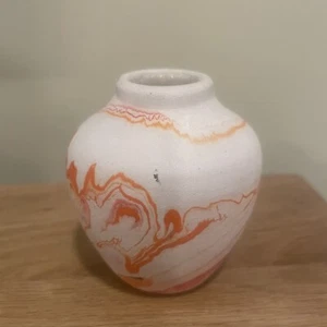 Nemadji USA Pottery Swirl Print Vase Made in USA Vintage Orange Bud Pot - Picture 1 of 7