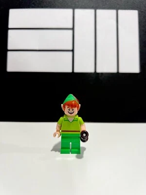 Minifigura oficial LEGO Disney Peter Pan Foto 1 de 4