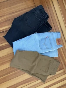 Levi Staruss Old Navy Karate Slim Khakis Jeans Youth Boys Size 14 - Picture 1 of 7