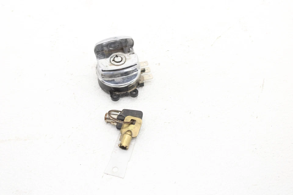 Harley Davidson Softail 2005-2010 interruptor de encendido con llave Foto 1 de 4