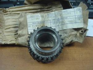 NOS British Leyland 3rd Gear Triumph Spitfire 4 Synchro 3 rail Gearbox - Picture 1 of 4