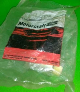 FG795A Fuel Filter NEW Motorcraft Ford NEW Oldstock - Picture 1 of 4