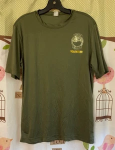 Camiseta para hombre Sport-Tek verde Florida Park Service con estampado gráfico, talla pequeña - Imagen 1 de 5