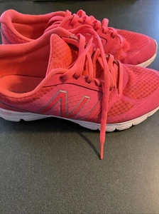 New Balance Womens W575RP2 Pink Running Shoes Sneakers Size 10D - Picture 1 of 7