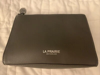 全新 La Prairie 灰色化妆品 化妆拉链手拿包 旅行袋 — 第 1/4 张图片