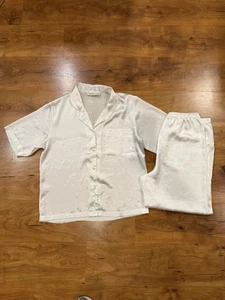 Vintage Victoria’s Secret Gold Label White Satin Pajama Set Size Medium - Picture 1 of 13
