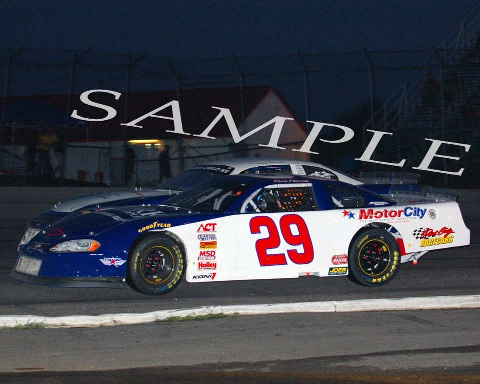 Kevin Harvick Raro 2008 #29 Motor City Chevy Carreras en Pista 8X10 Foto Brillante 2 Foto 1 de 1